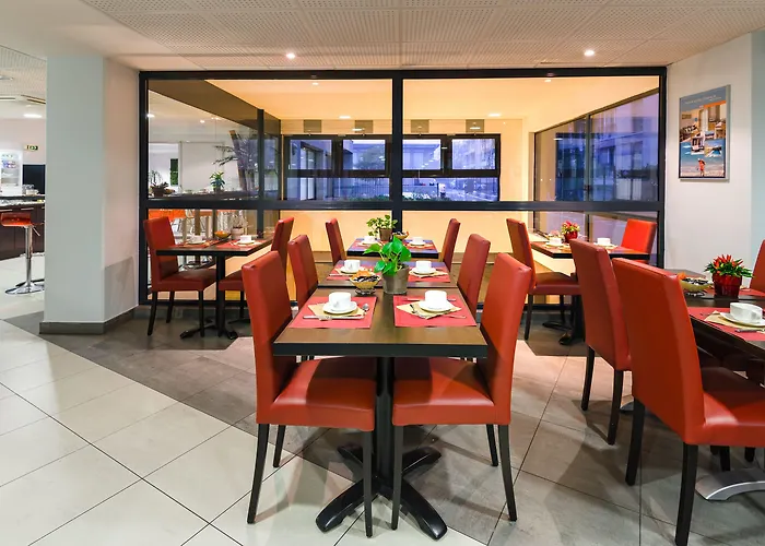 ラグランジュ アパートホテル ウィルソン アパートホテル 4*