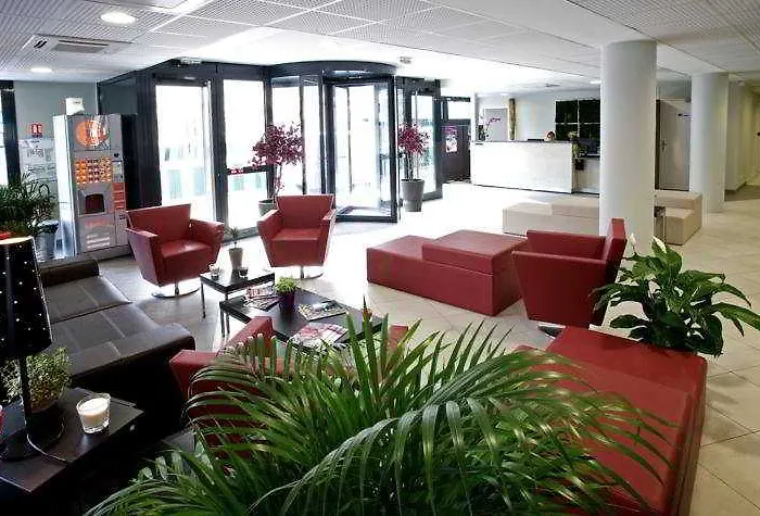 アパートホテル ラグランジュ アパートホテル ウィルソン ストラスブール