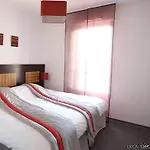 Lagrange Wilson 4*